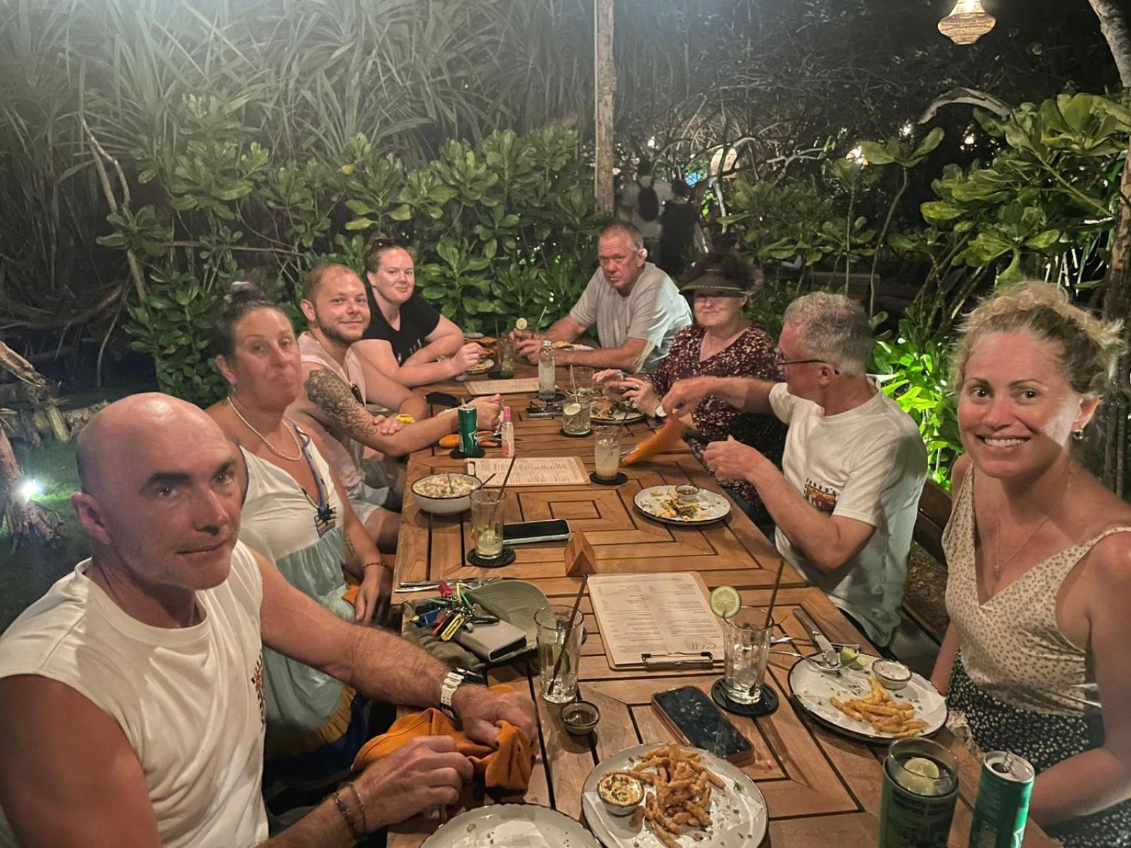 Kenno'S Korner Hotel Уелигама Екстериор снимка